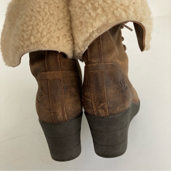 UGG Zea Suede Lace Up Wedge Boot Waterproof Shearling Cuff Brown Leather 10 - Picture 11 of 15